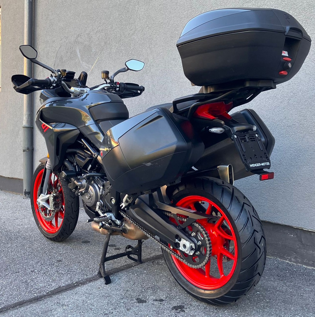 DUCATI Multistrada V2 S Touring-image-4
