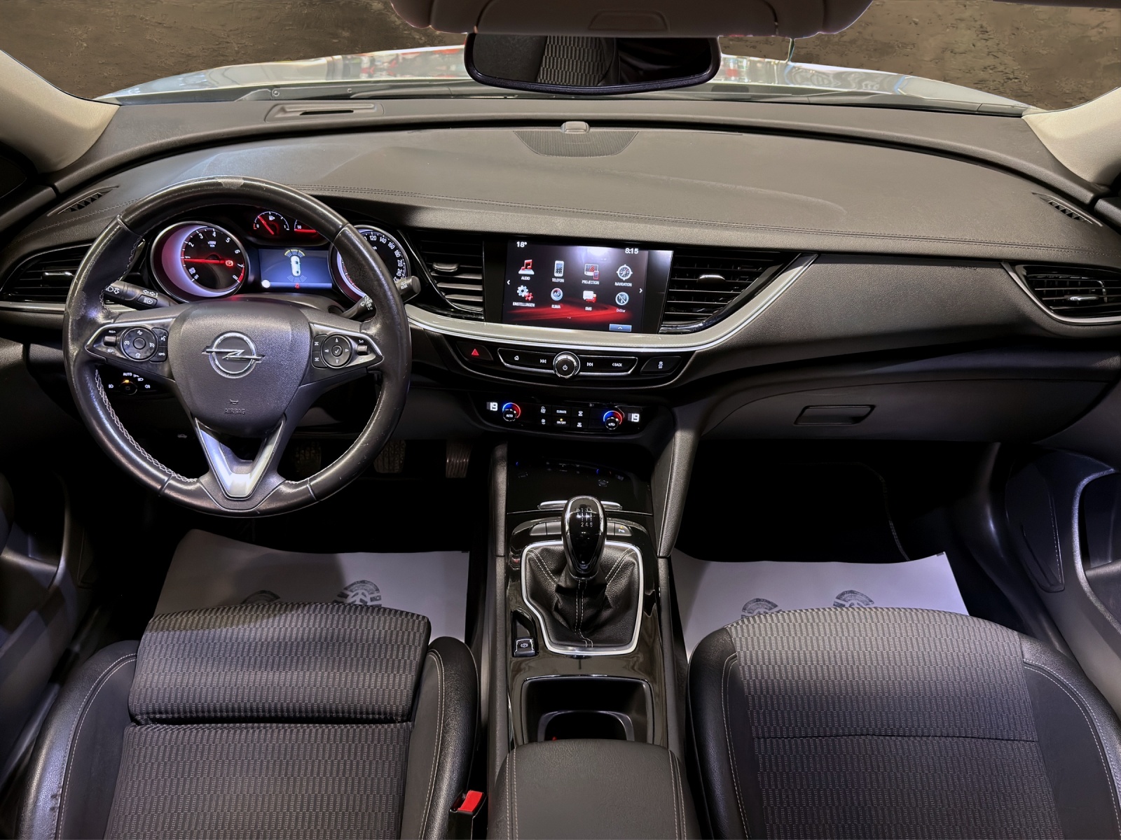 OPEL Insignia 1.5 T Sports Tourer Exclusive-image-9