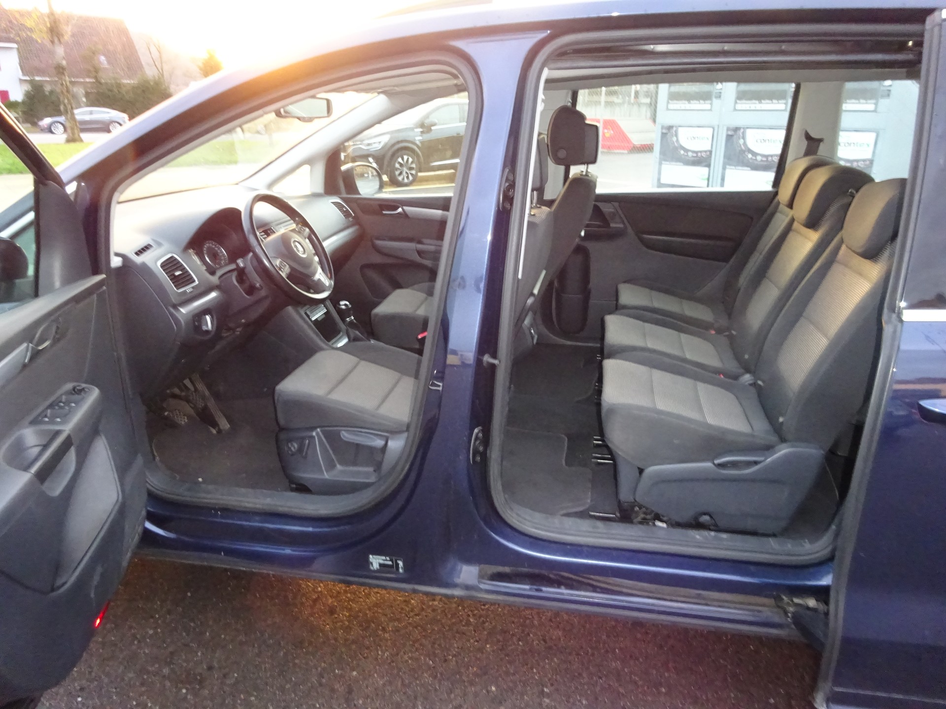 VW Sharan 2.0 TDI BMT Comfortline 4Motion-image-6