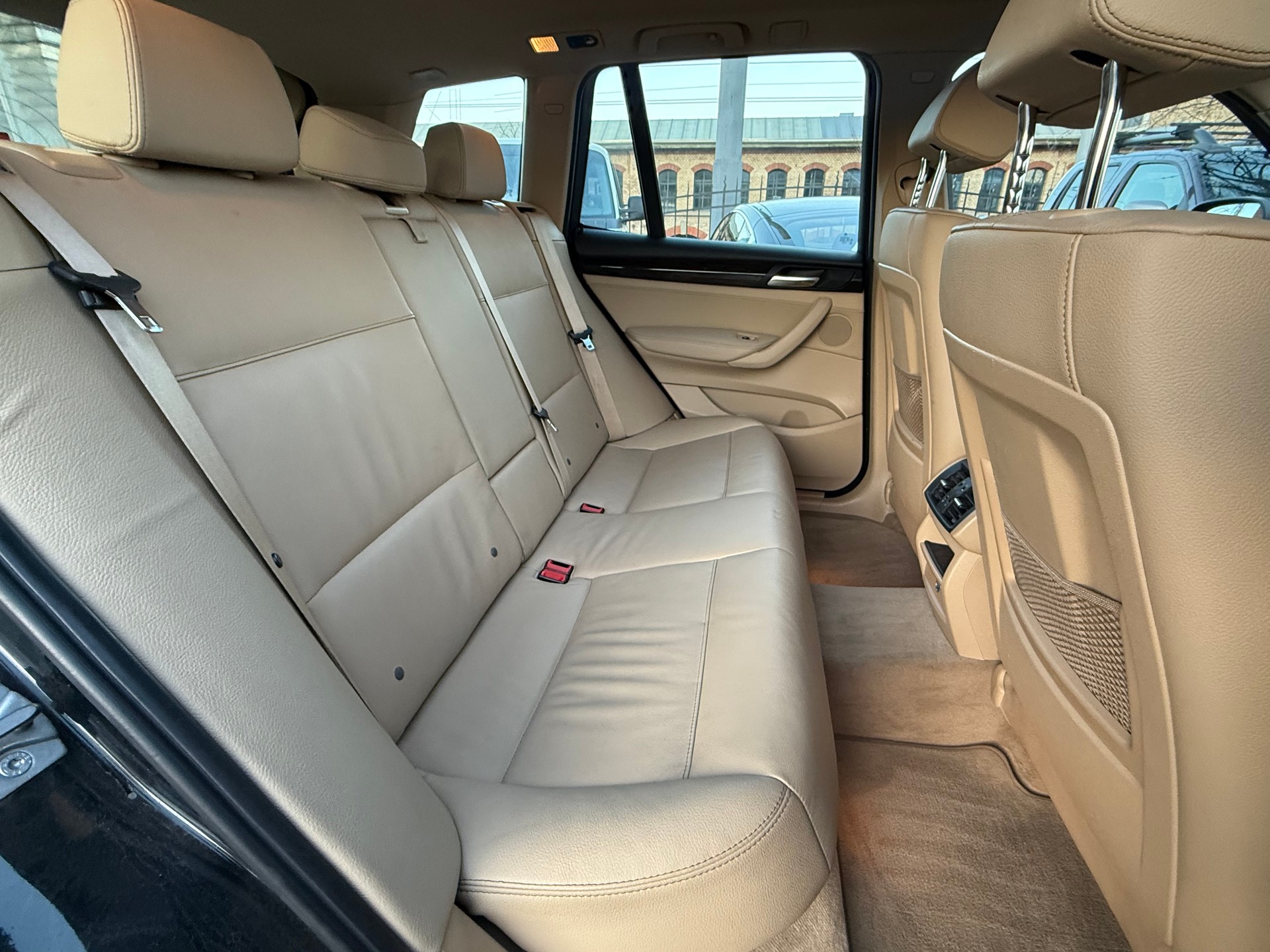 BMW X3 xDrive 35i Steptronic-image-12