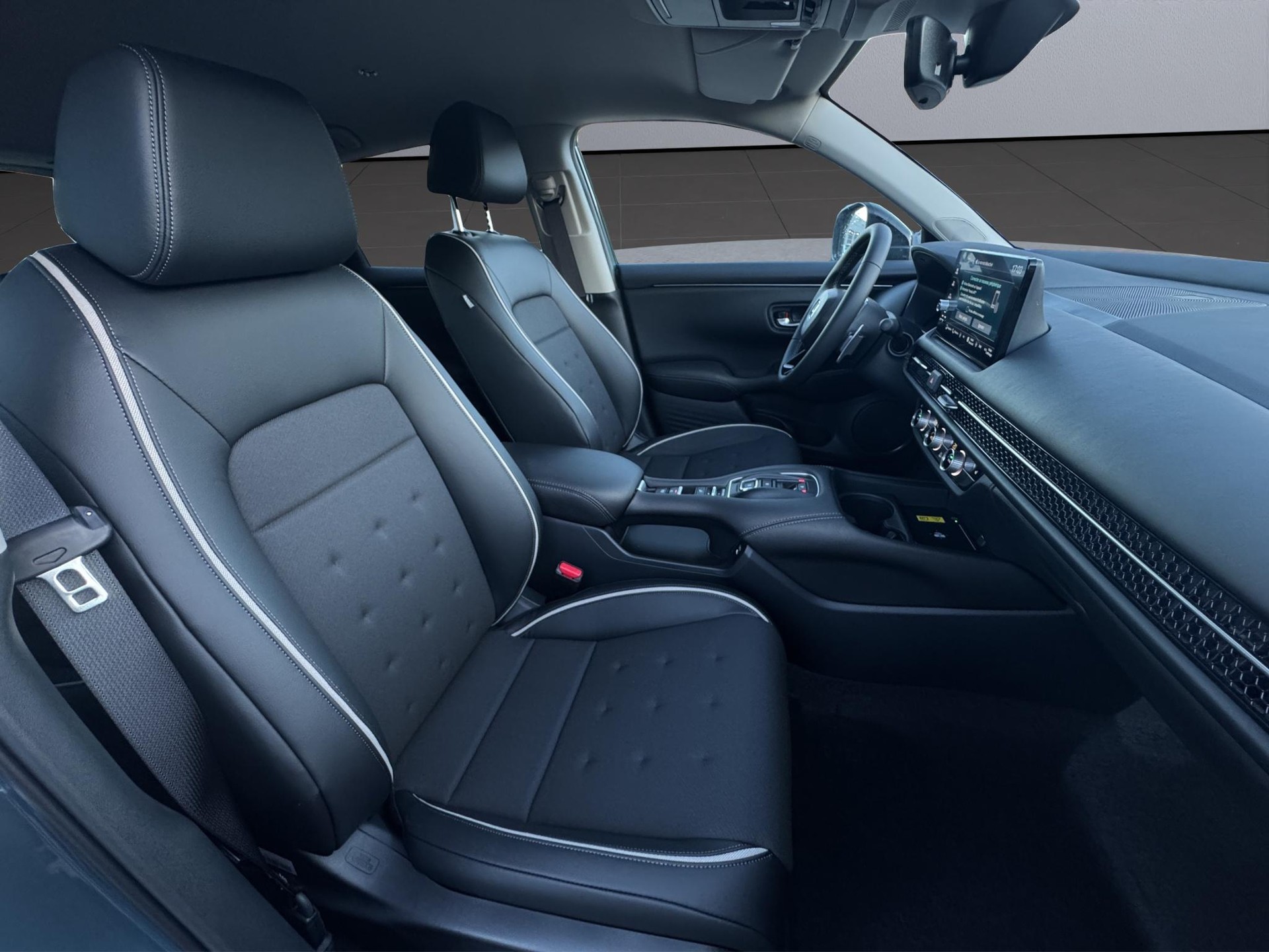 HONDA ZR-V 2.0 i-MMD Sport-image-9