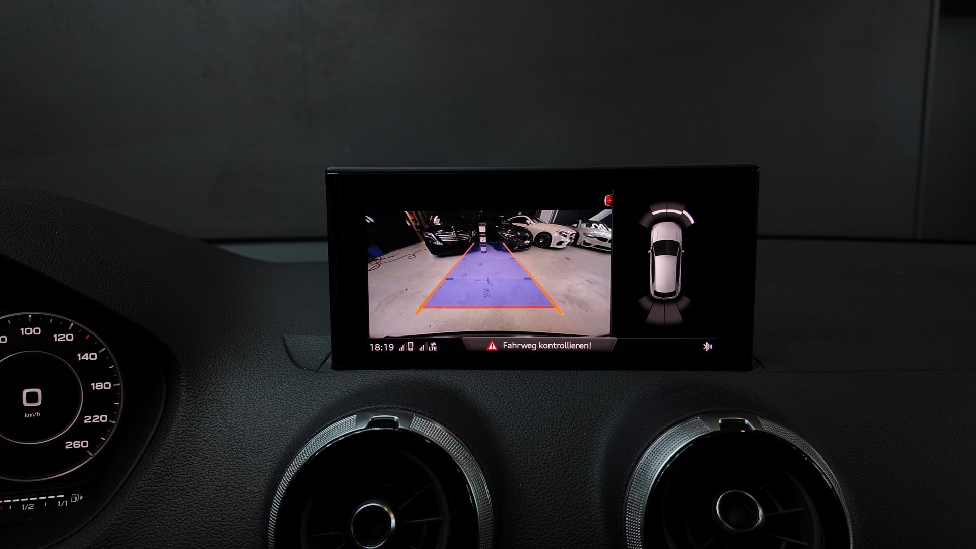 AUDI Q2 35 TFSI Sport Attraction S-tronic-image-15