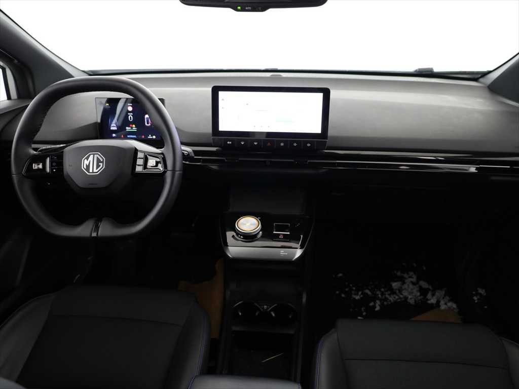 MG MG 4 64kWh Luxury-image-7