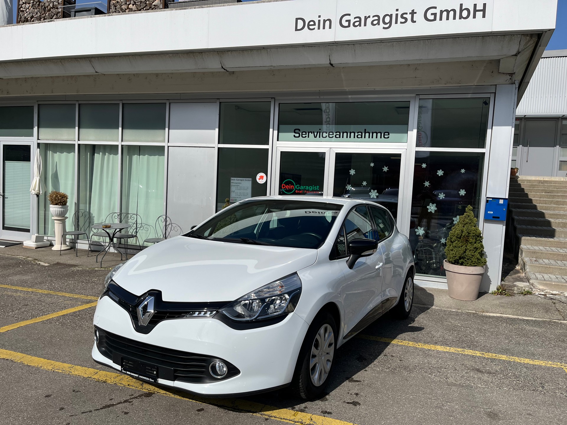 RENAULT Clio 0.9 12V Swiss Edition
