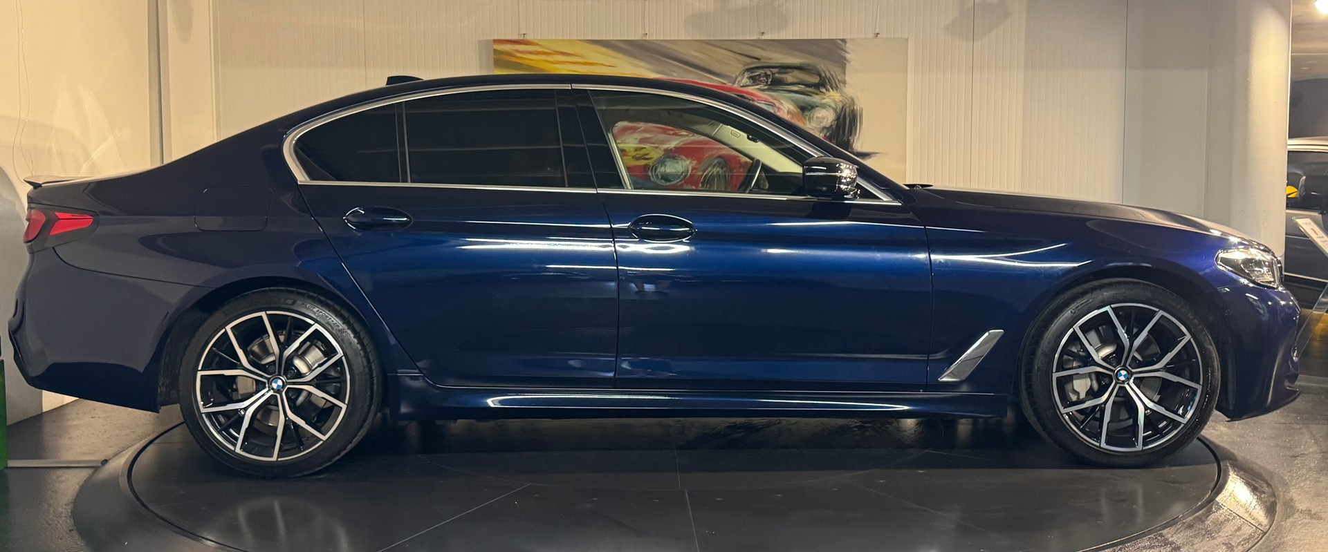 BMW 530e xDrive G30 LCI M LOOK-image-5
