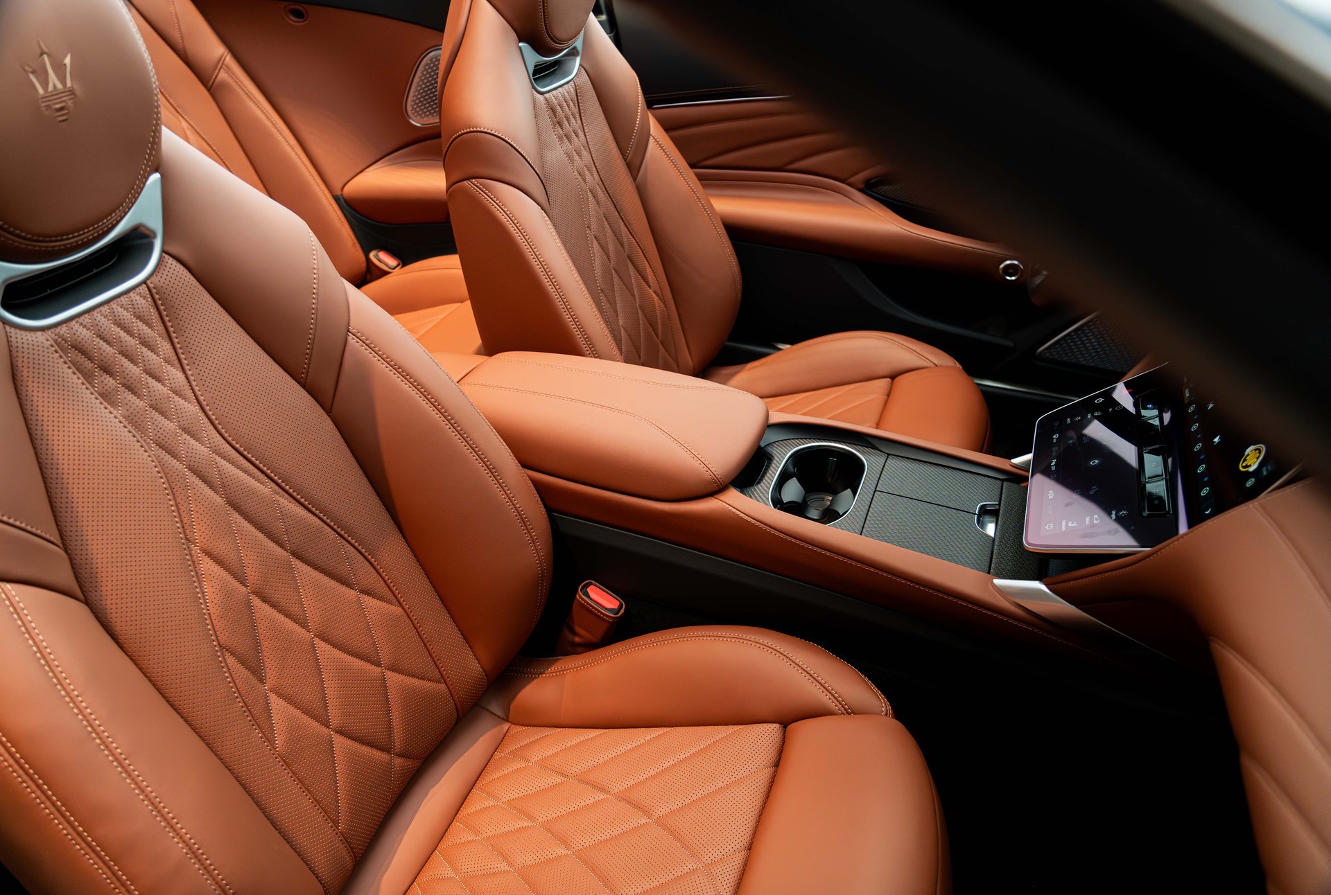 MASERATI GranCabrio Modena - Blu Nobile FUORISERIE - 2.99% Leasing-image-12