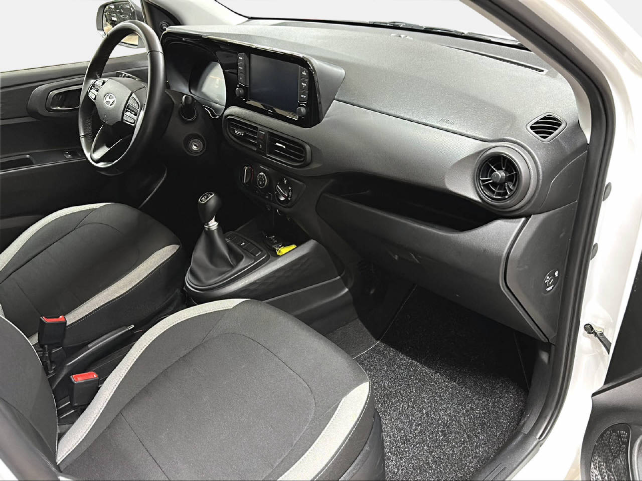 HYUNDAI i10 1.0 Origo-image-12