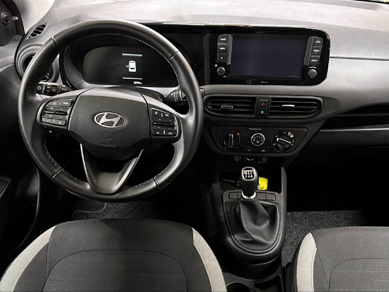 HYUNDAI i10 1.0 Origo-image-9
