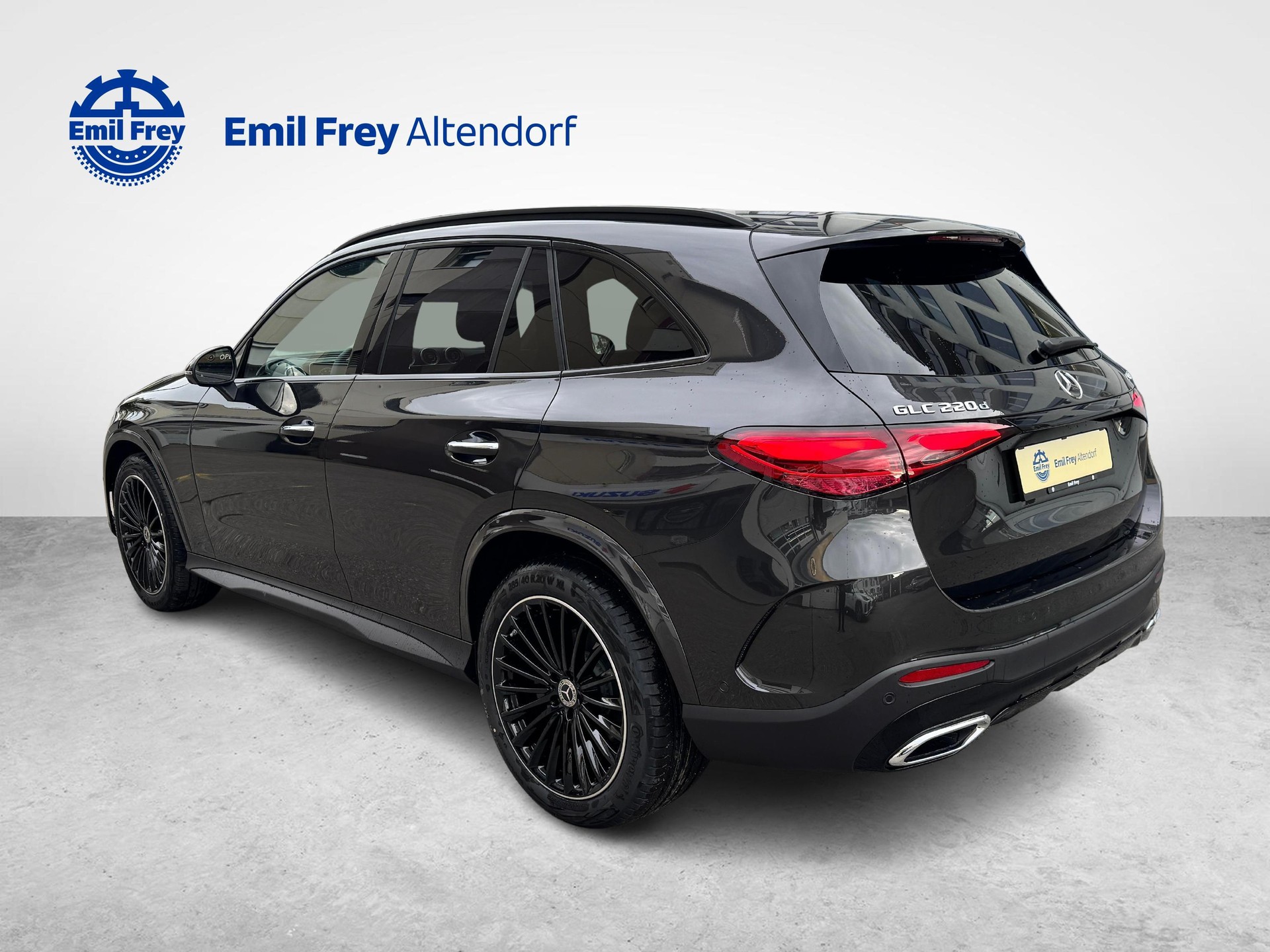 MERCEDES-BENZ GLC 220 d 4MATIC AMG Line-showroom-element-2