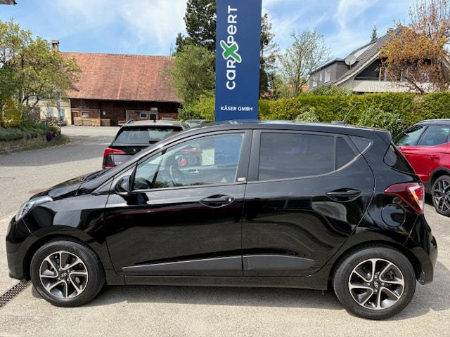 HYUNDAI i10 1.0 Amplia