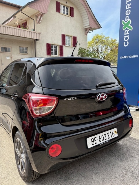 HYUNDAI i10 1.0 Amplia-showroom-element-3