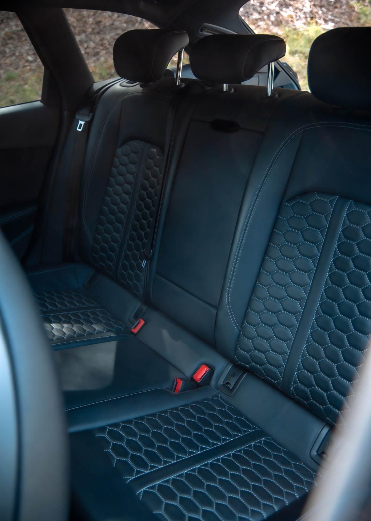 AUDI RS4 Avant 2.9 TFSI quattro tiptronic-image-9