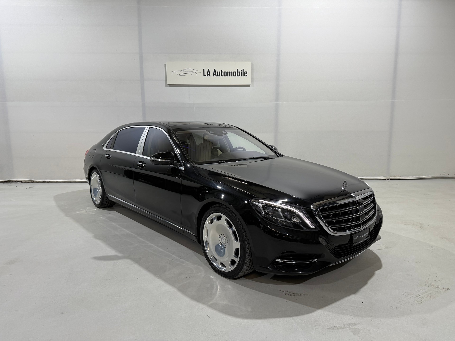 MERCEDES-BENZ S 500 Maybach 4Matic 9G-Tronic-image-4