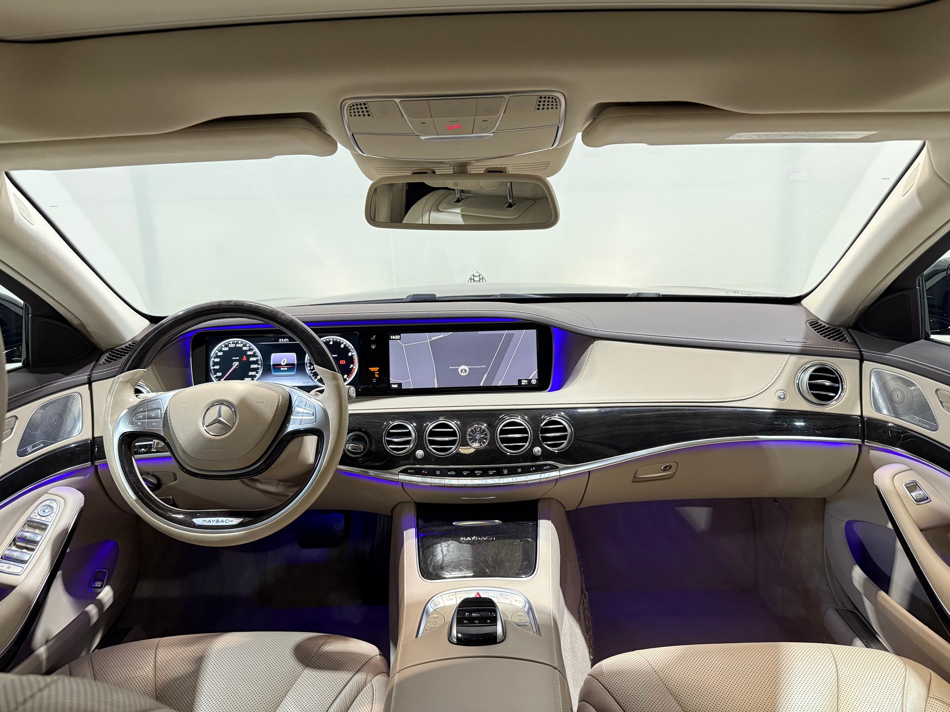 MERCEDES-BENZ S 500 Maybach 4Matic 9G-Tronic-image-10