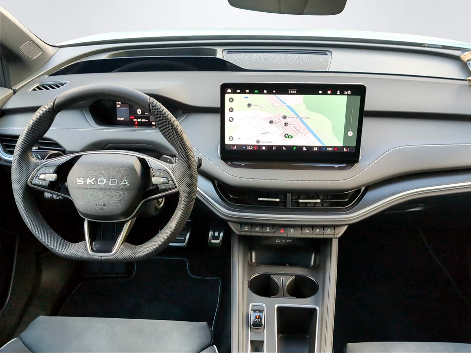 SKODA Enyaq 85x SportLine-image-9