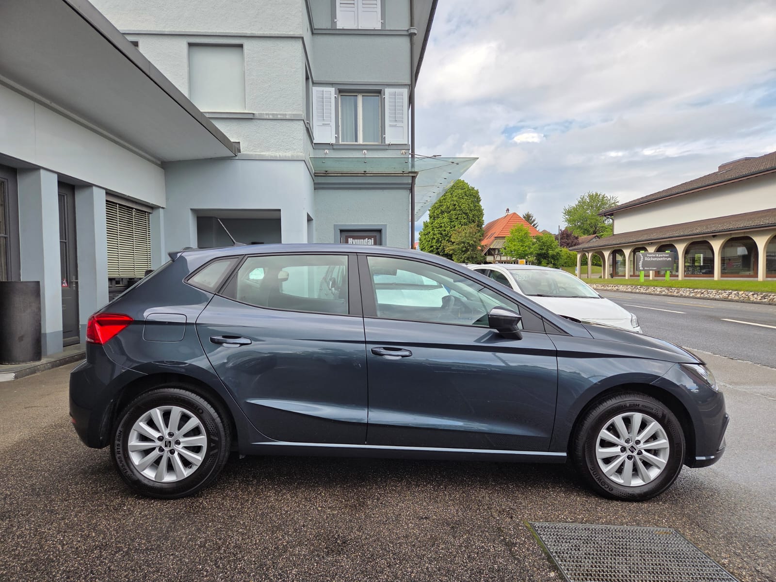 SEAT Ibiza 1.0 EcoTSI Reference-image-5