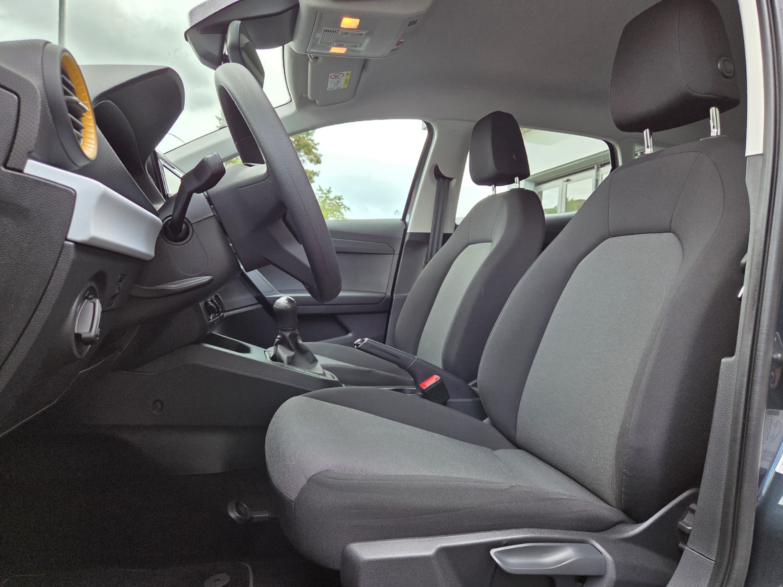 SEAT Ibiza 1.0 EcoTSI Reference-image-9