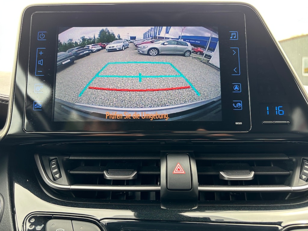 TOYOTA C-HR 1.8 HSD Premium CVT-image-10
