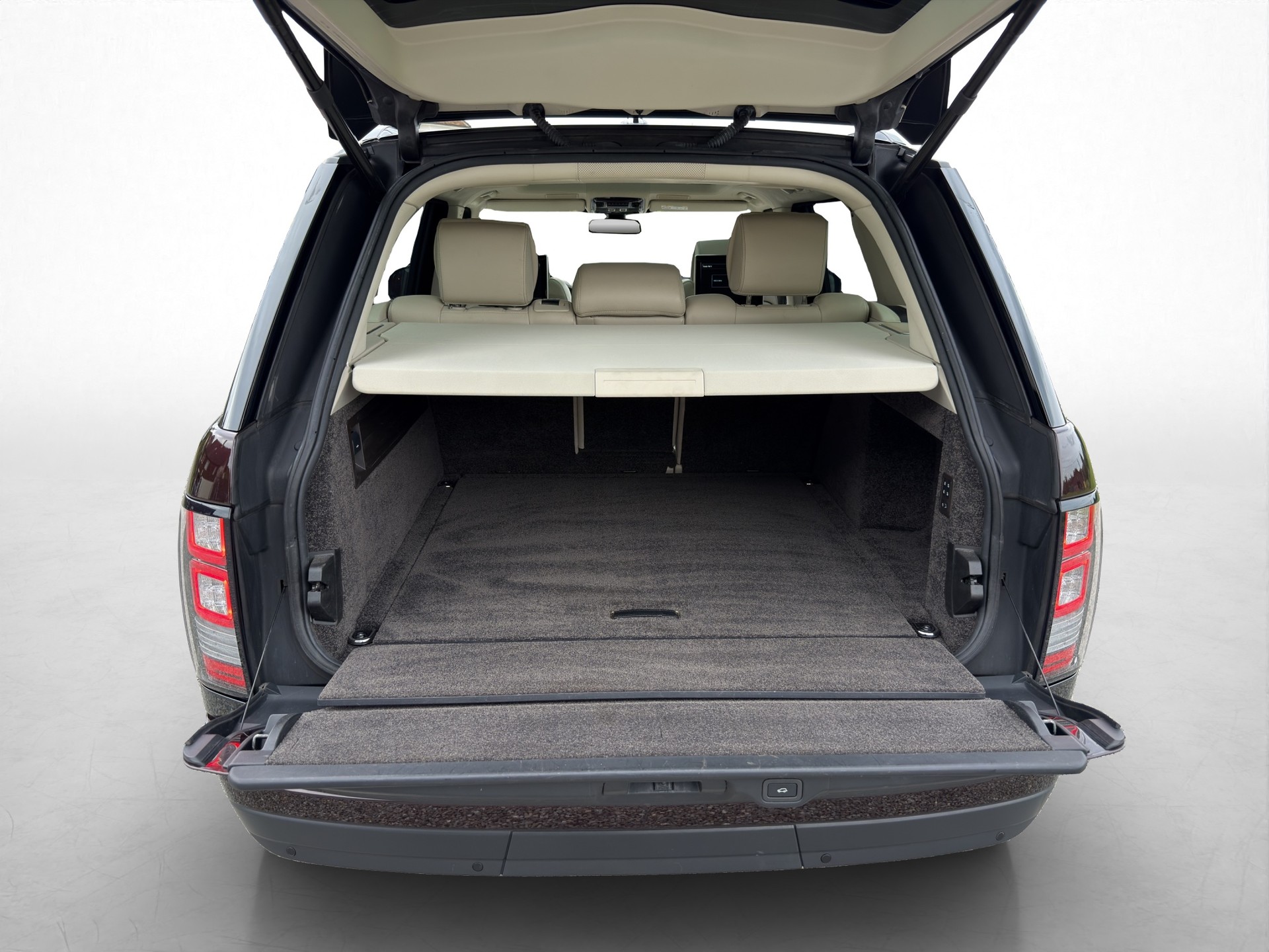 LAND ROVER Range Rover LWB 5.0 V8 SC Autobiography Automatic-image-8