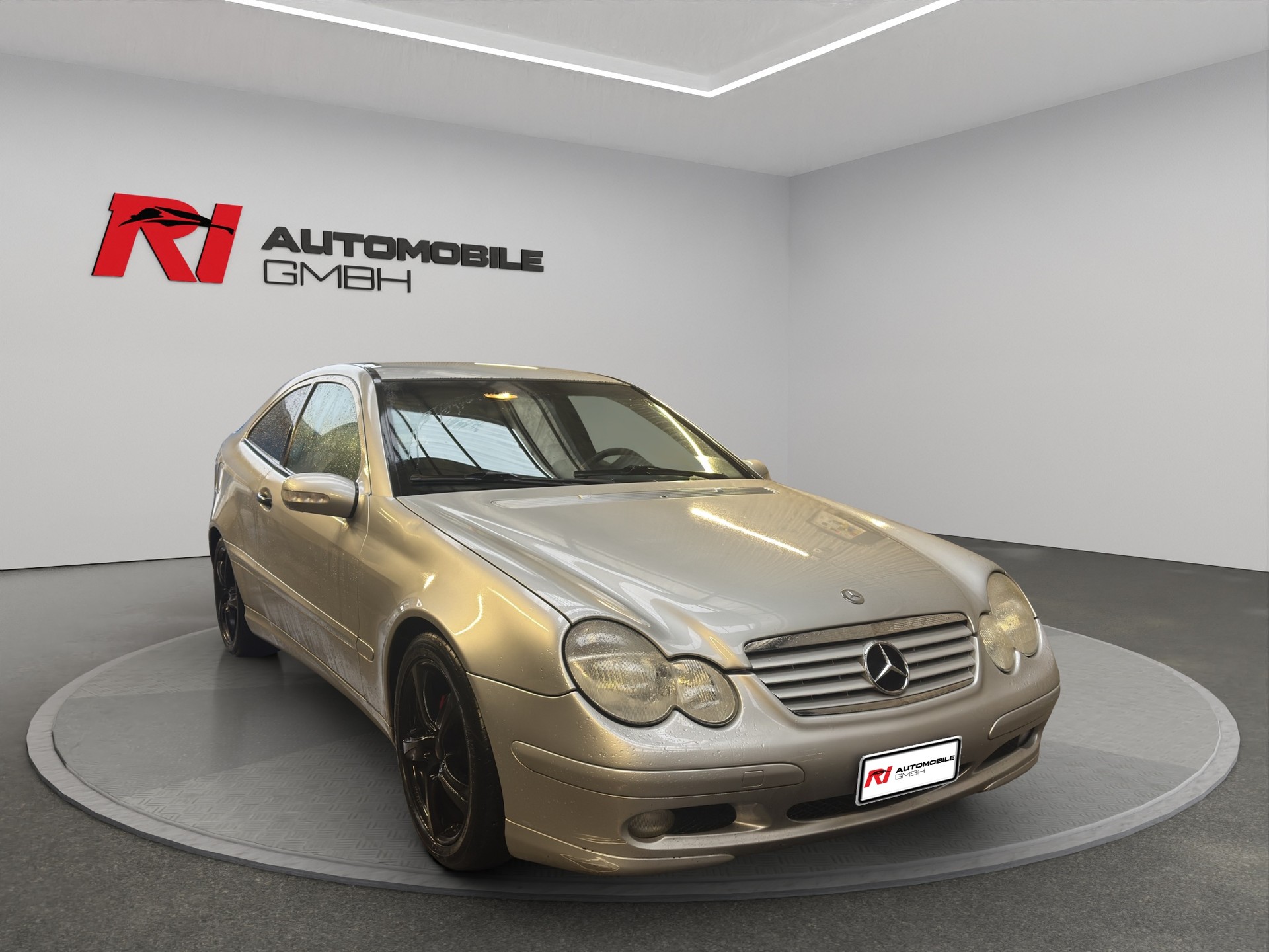 MERCEDES-BENZ C 230 Kompressor-showroom-element-2