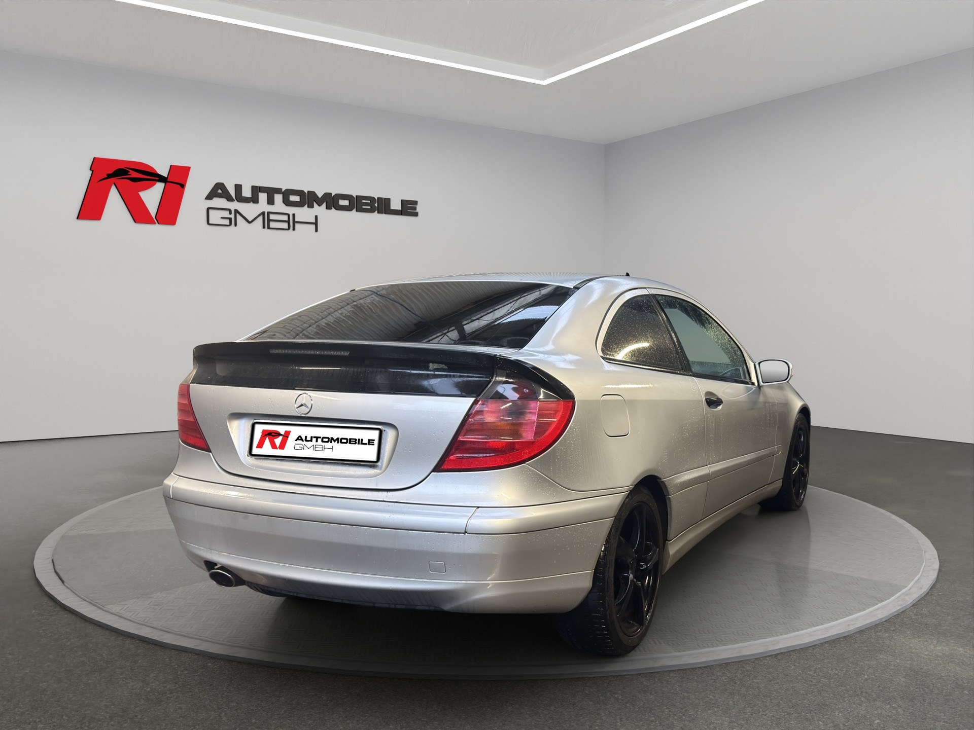 MERCEDES-BENZ C 230 Kompressor-image-6