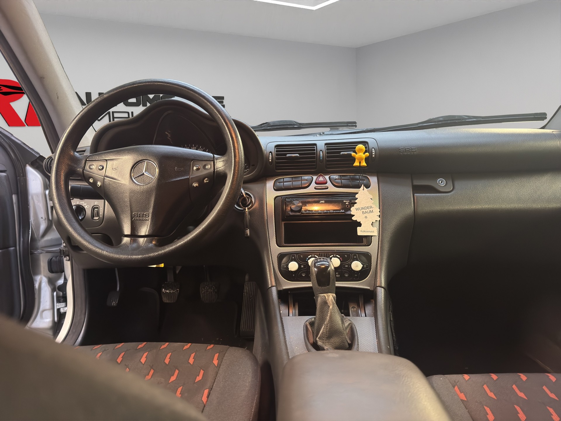 MERCEDES-BENZ C 230 Kompressor-image-11