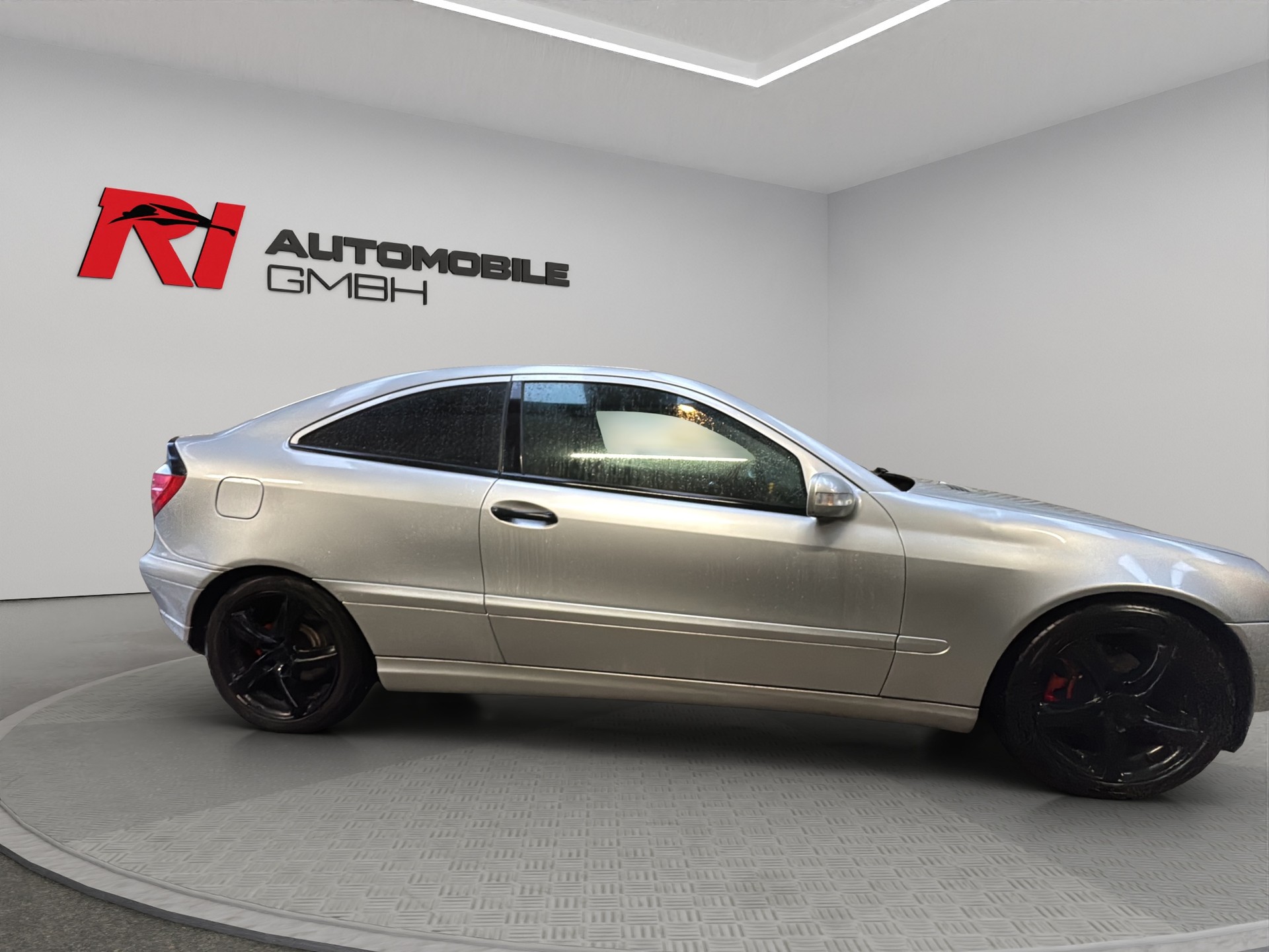 MERCEDES-BENZ C 230 Kompressor-image-4