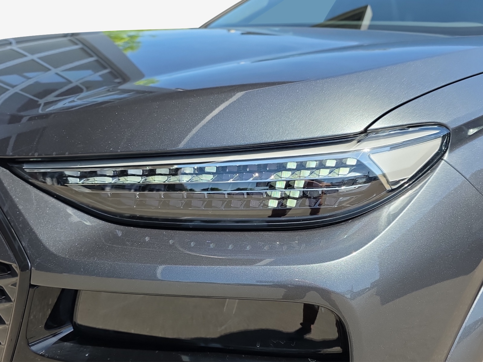 AUDI Q6 e-tron quattro-image-17