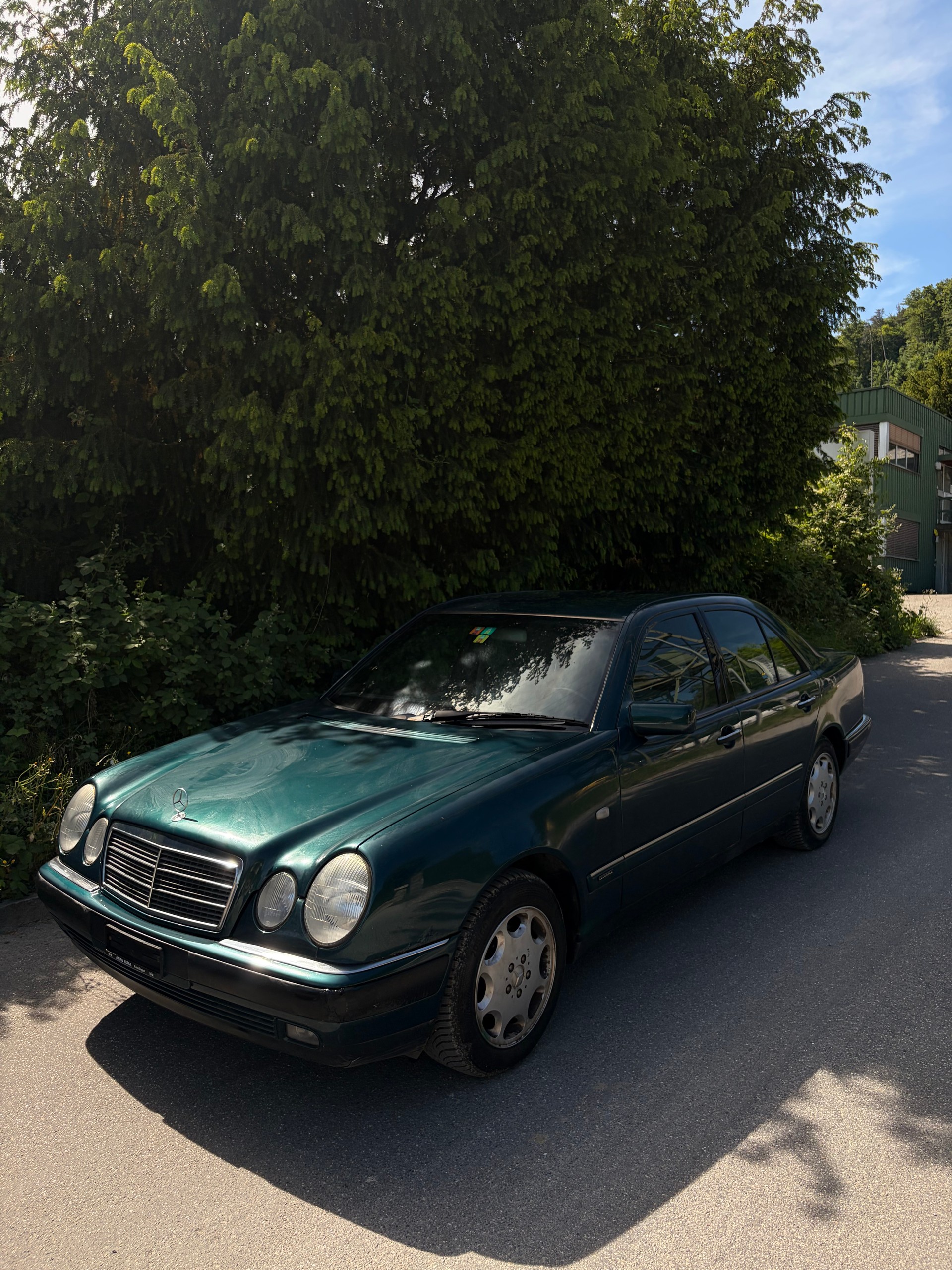 MERCEDES-BENZ E 320 Elégance 4-Matic Automatic