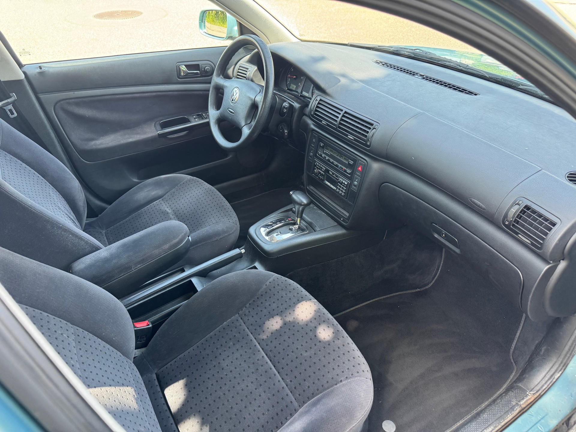 VW Passat Variant 1.8 T Comfortline-image-7