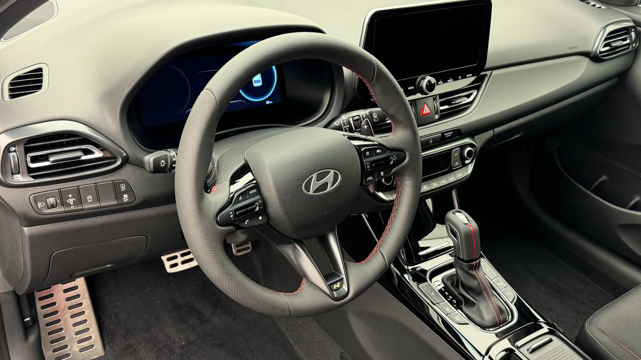 HYUNDAI i30 Wagon 1.5 T-GDi N Line 48V MH DCT-image-6