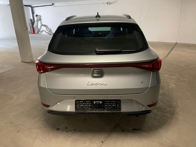SEAT Leon ST 2.0 TDI EVO DSG 4Drive Style-image-2