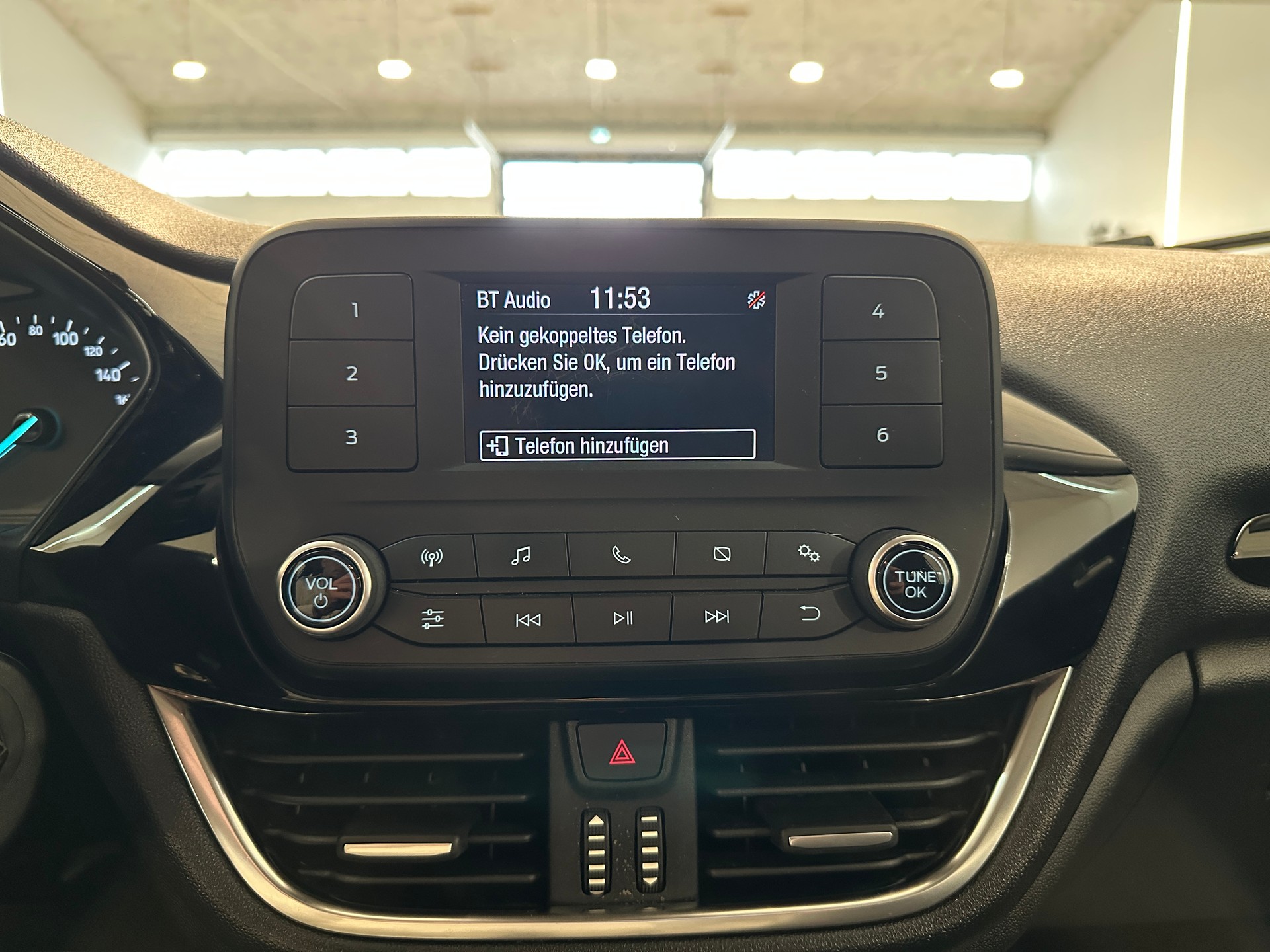 FORD Fiesta 1.0 SCTi Business-image-17