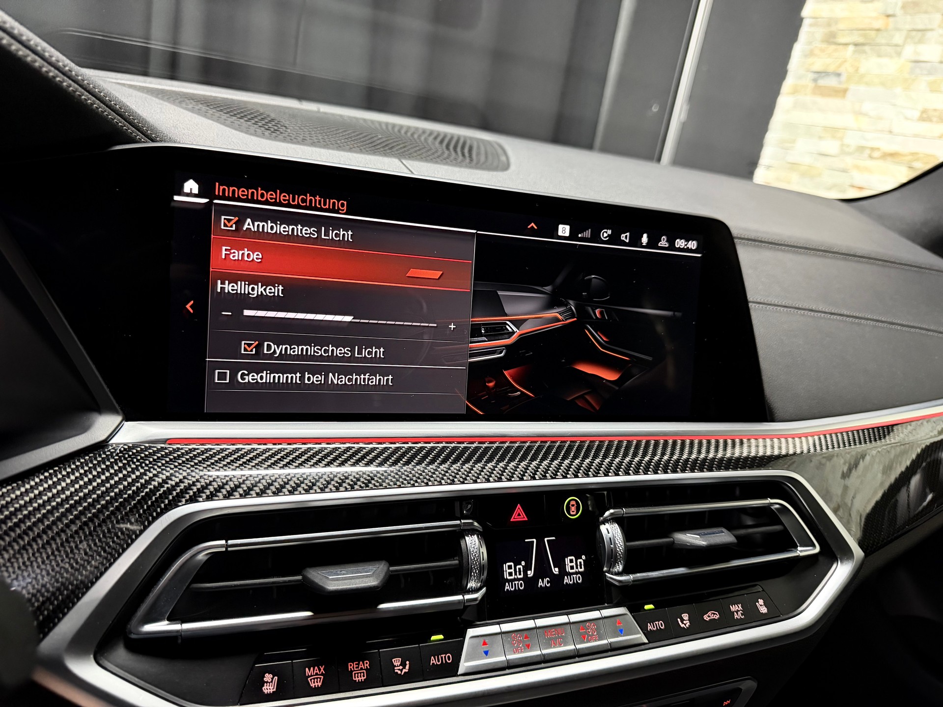 BMW X5 xDrive M50i Steptronic-image-19