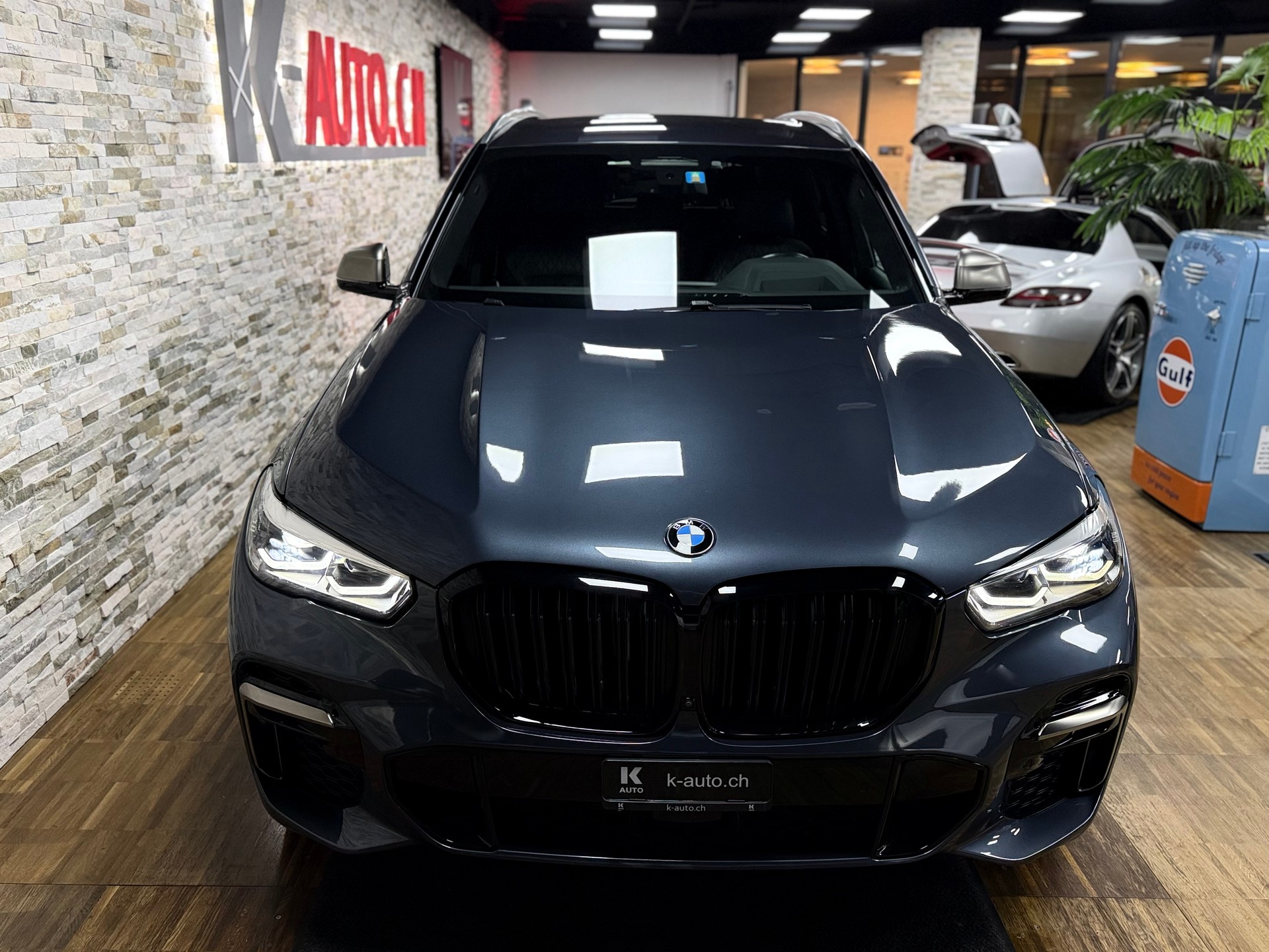 BMW X5 xDrive M50i Steptronic-image-5