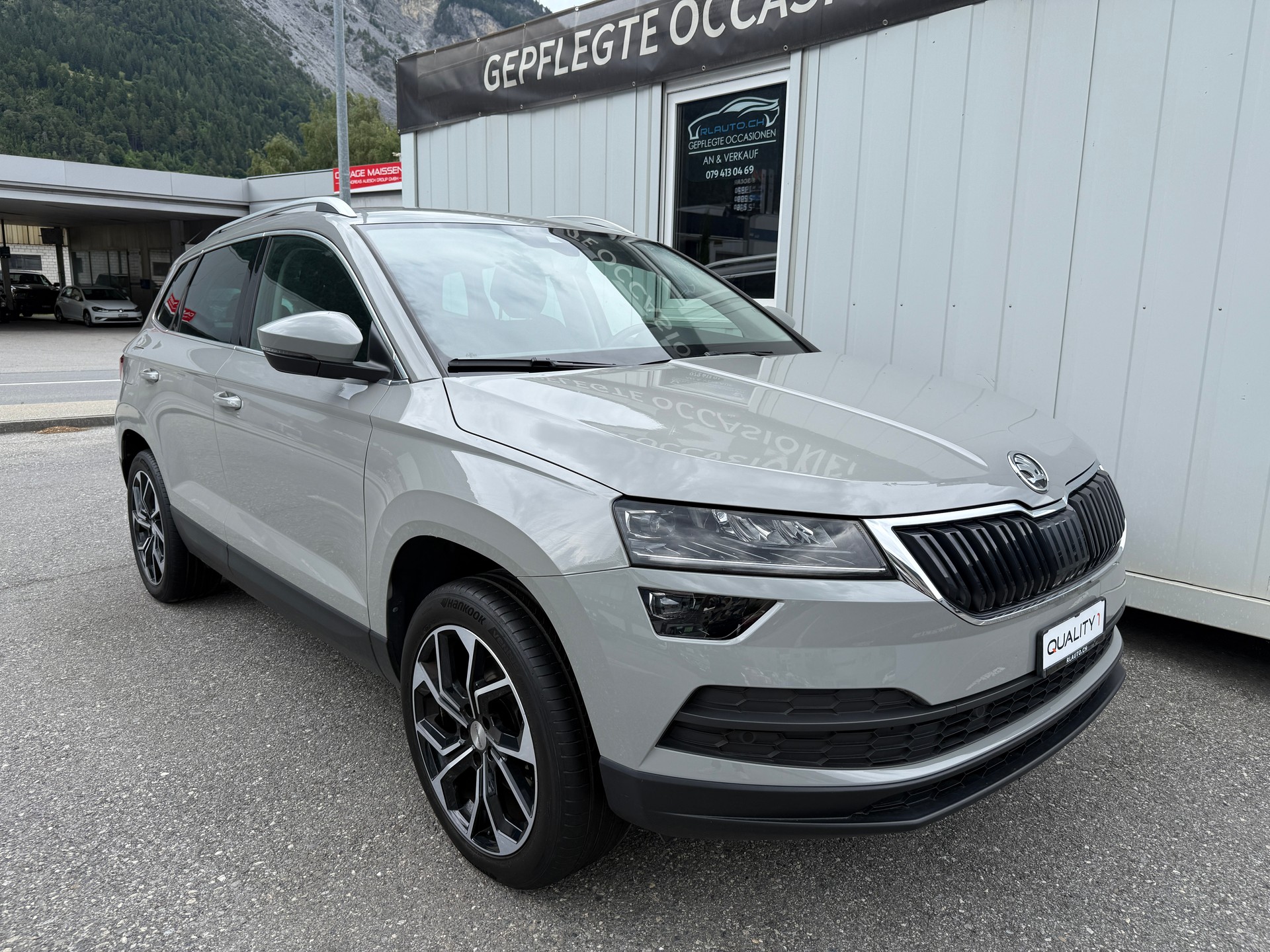 SKODA Karoq 2.0 TDI CR Ambition 4x4 DSG-showroom-element-1