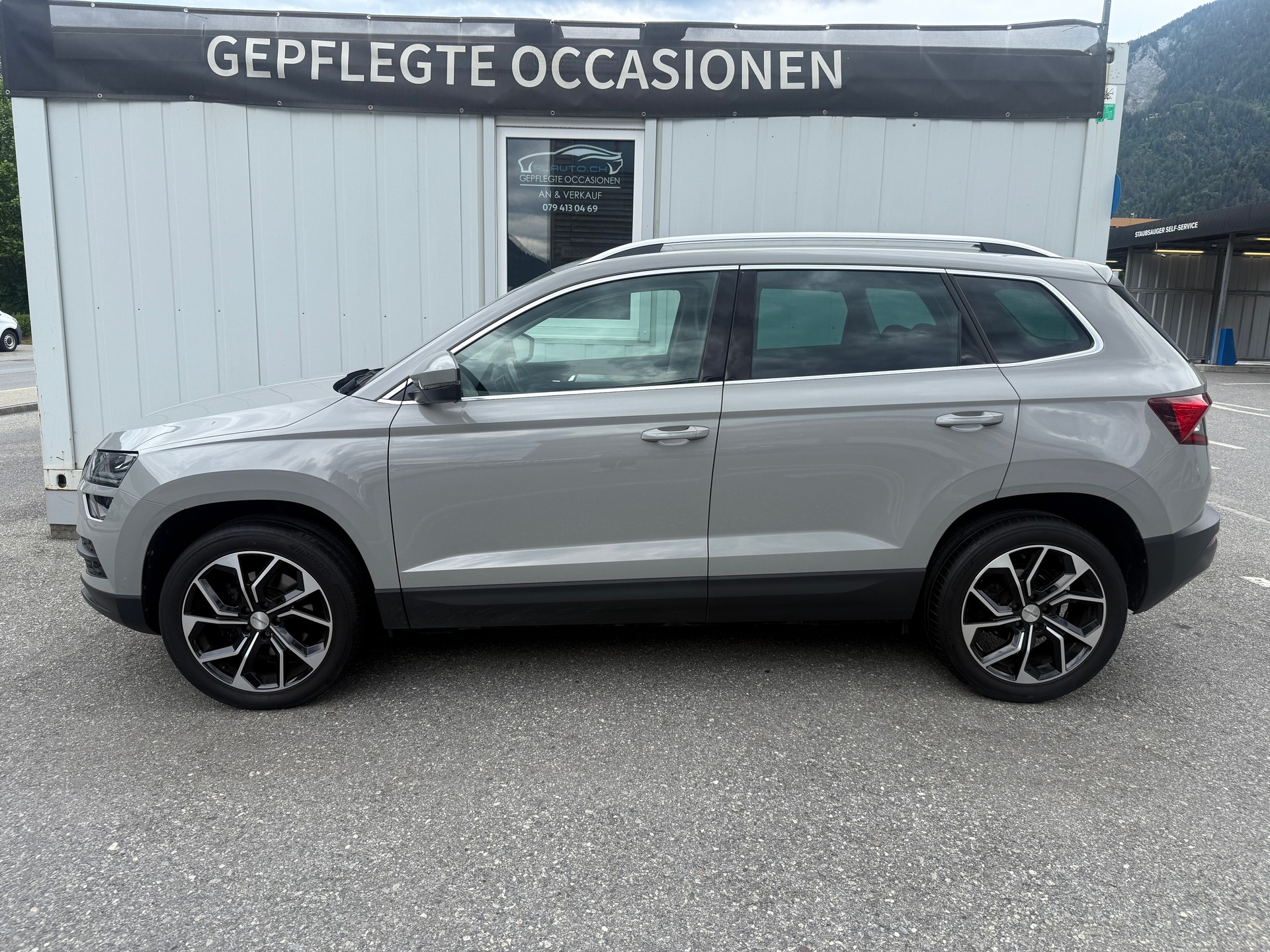 SKODA Karoq 2.0 TDI CR Ambition 4x4 DSG-image-7