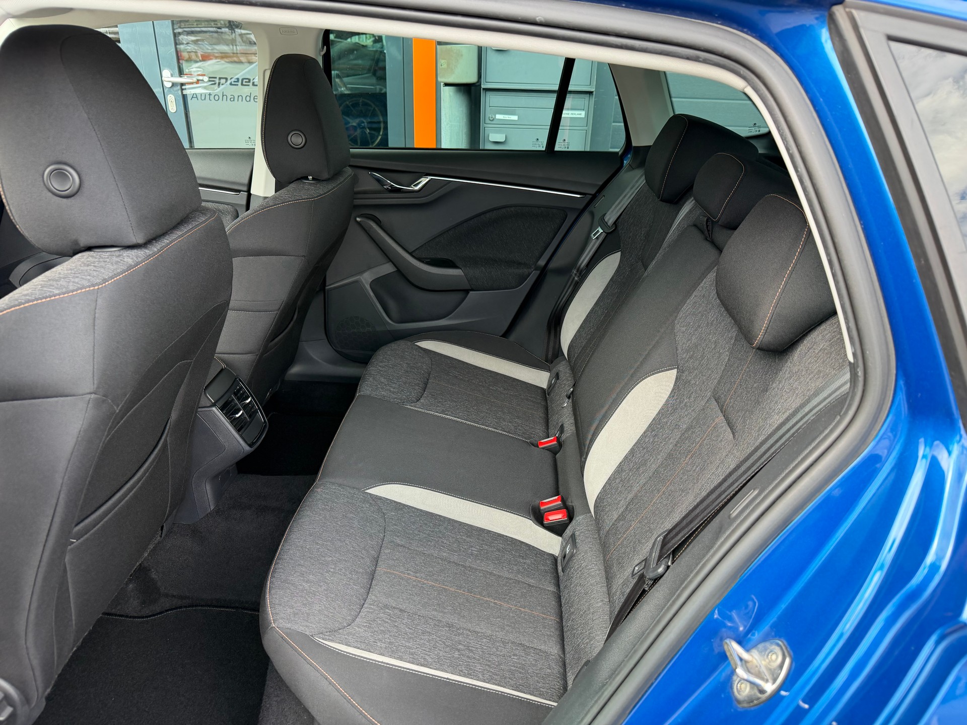 SKODA Scala 1.5 TSI ACT Style DSG-image-8