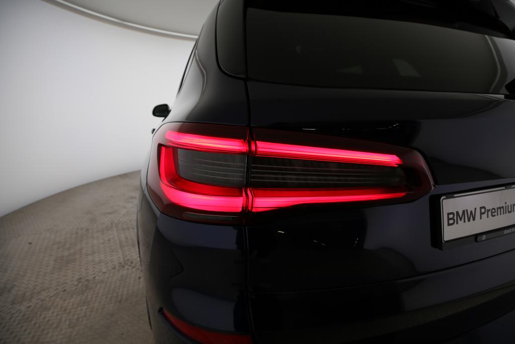 BMW X5 40d xDrive-image-17