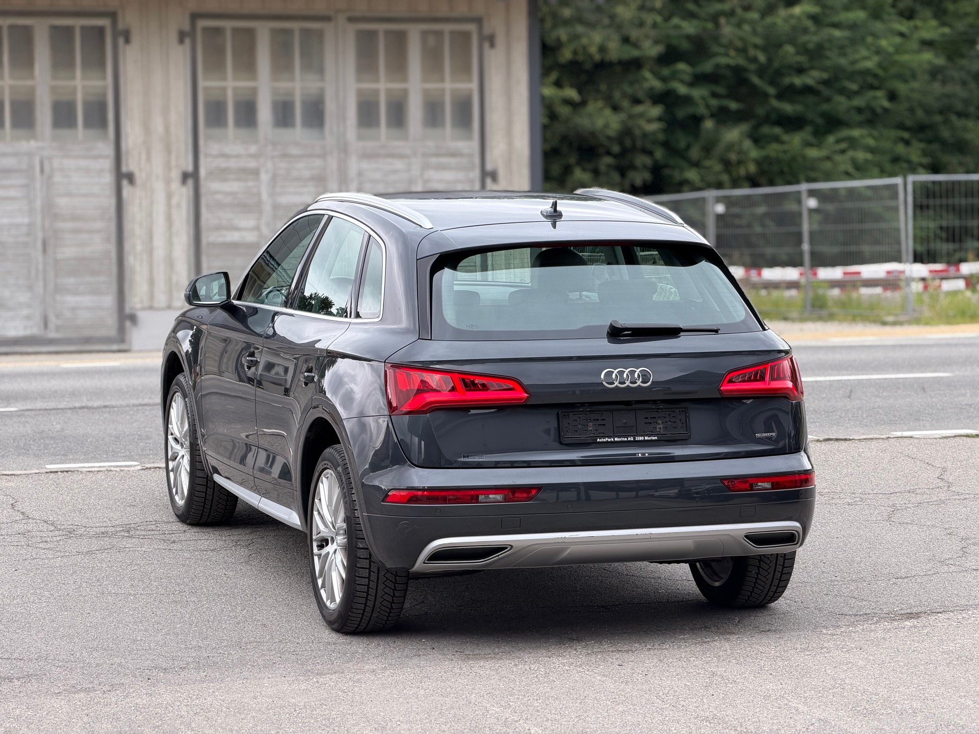AUDI Q5 2.0 TFSI sport quattro S-tronic-image-6