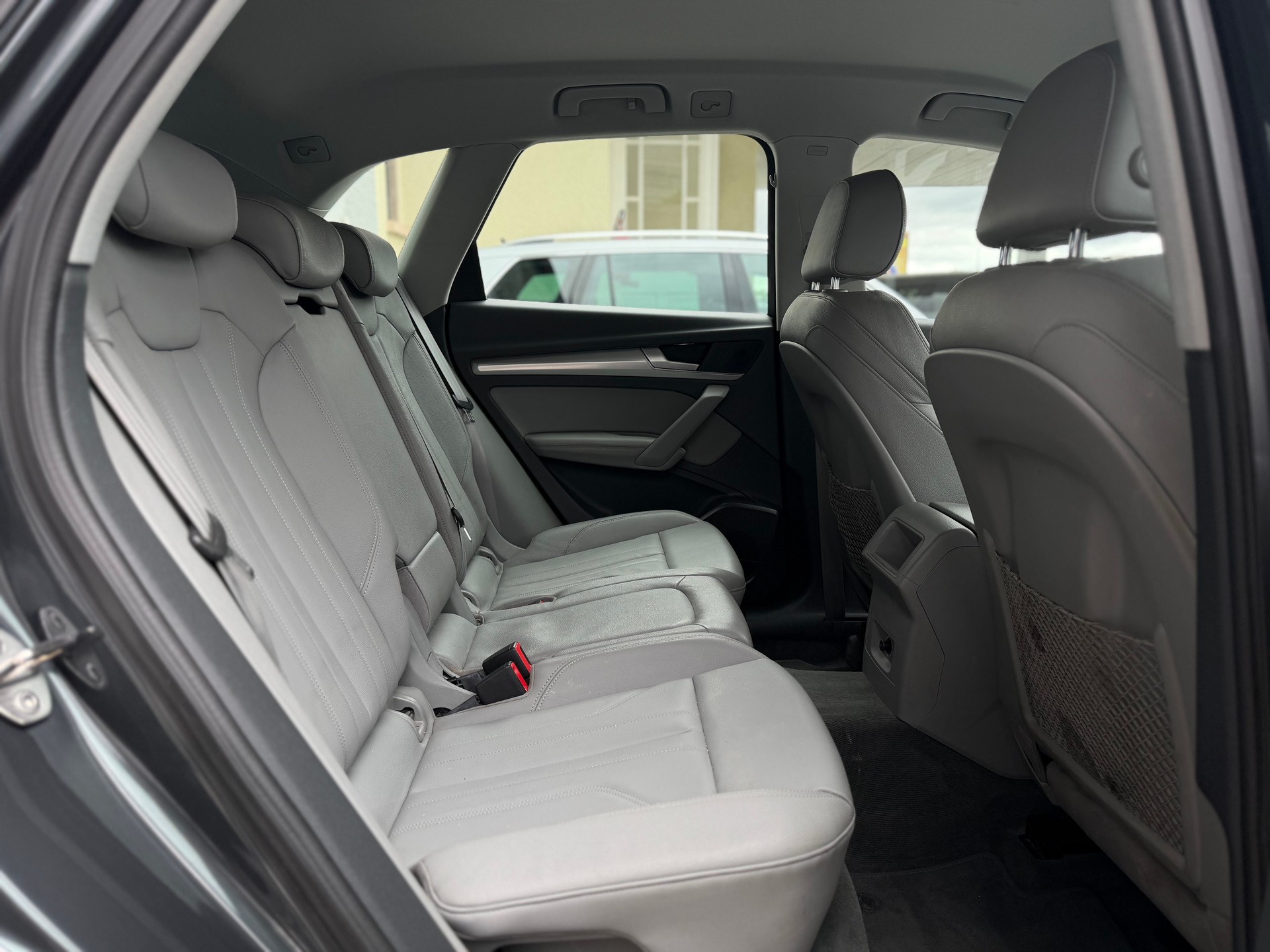 AUDI Q5 2.0 TFSI sport quattro S-tronic-image-13