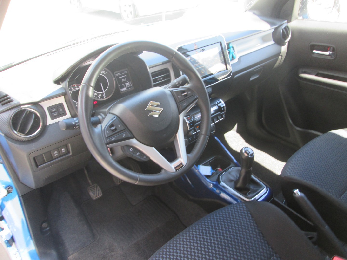 SUZUKI Ignis 1.2i Piz Sulai Top Hybrid 4x4-image-8