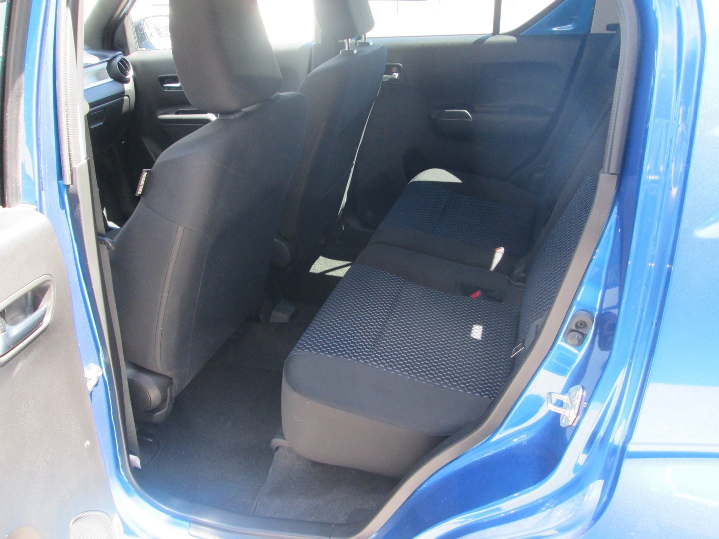 SUZUKI Ignis 1.2i Piz Sulai Top Hybrid 4x4-image-5