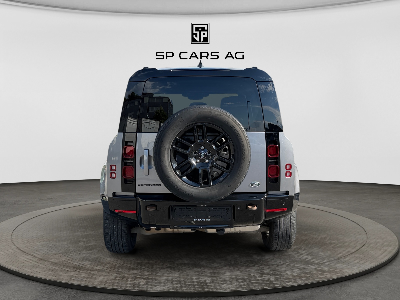 LAND ROVER Defender 110 3.0 D I6 250 X-Dynamic S AWD AT8-showroom-element-3