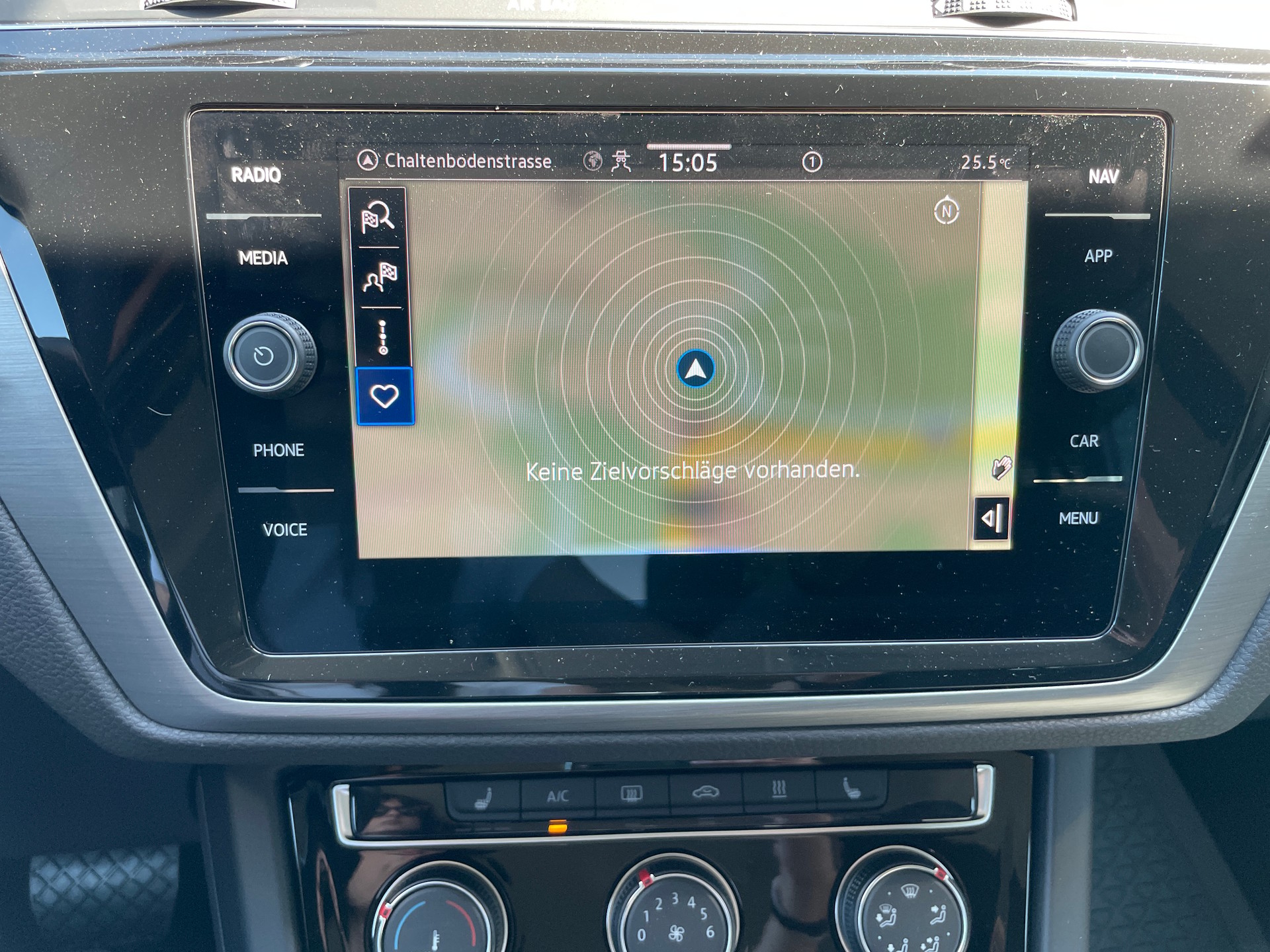 VW Touran 1.5 TSI EVO Comfortline DSG, 7-Sitzer, AHK und Standheizung-image-29