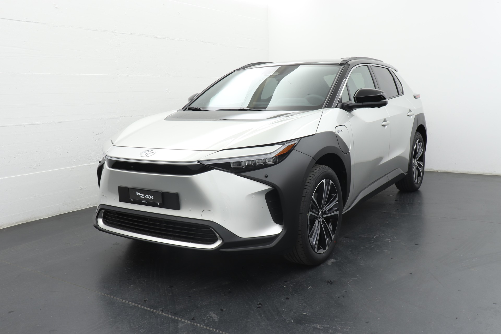 TOYOTA bZ4X Premium AWD