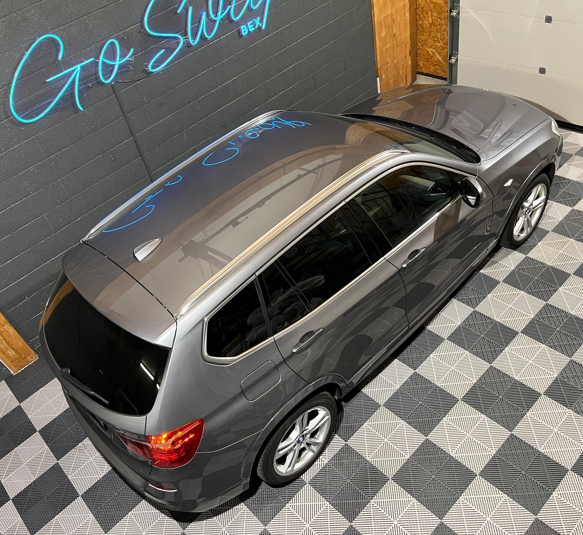BMW X3 xDrive 35d Steptronic Kit M-showroom-element-2