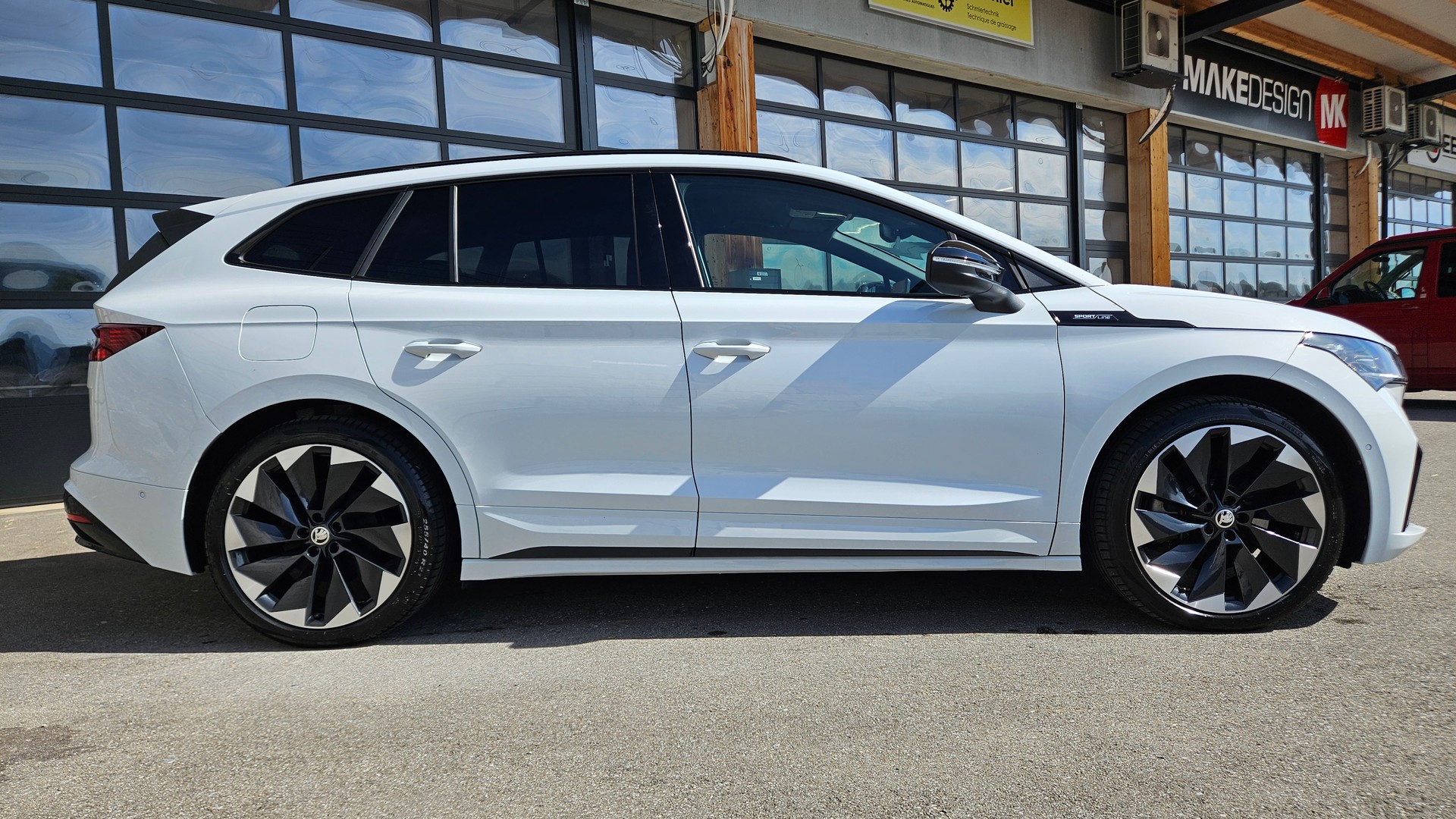 SKODA Enyaq iV 80 SportLine-image-7