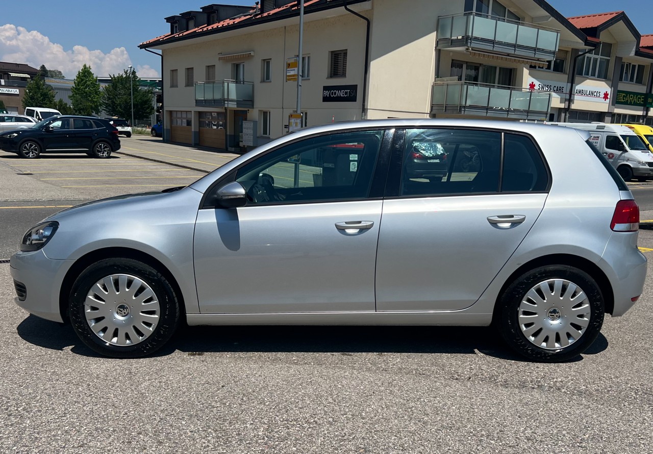 VW Golf 1.4 TSI Trendline-image-4