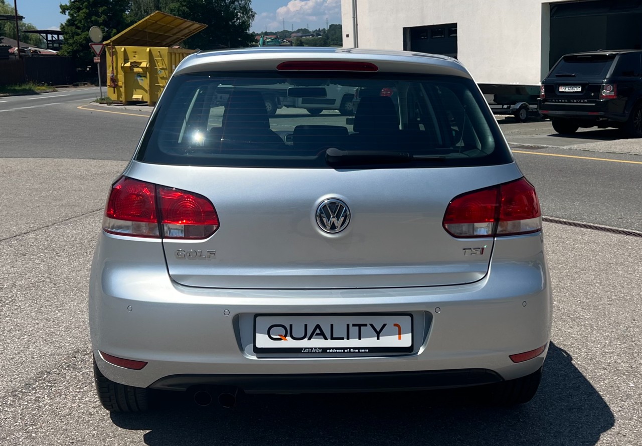 VW Golf 1.4 TSI Trendline-image-1